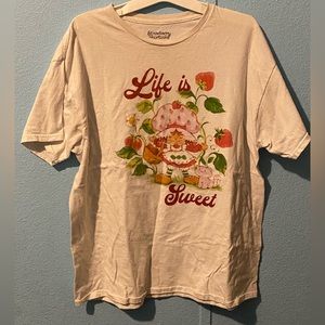 Strawberry Shortcake | Large Shirt